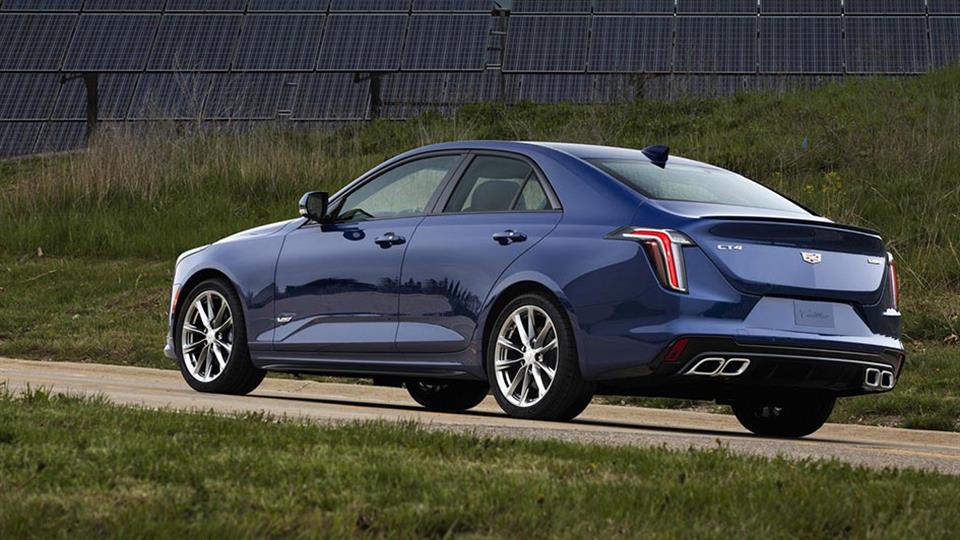 کادیلاک CT4-V